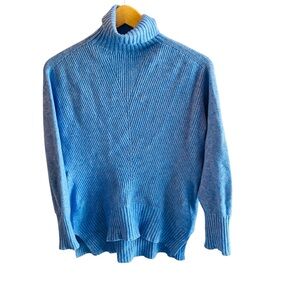 CARRE NOIR Blue Turtleneck Sweater